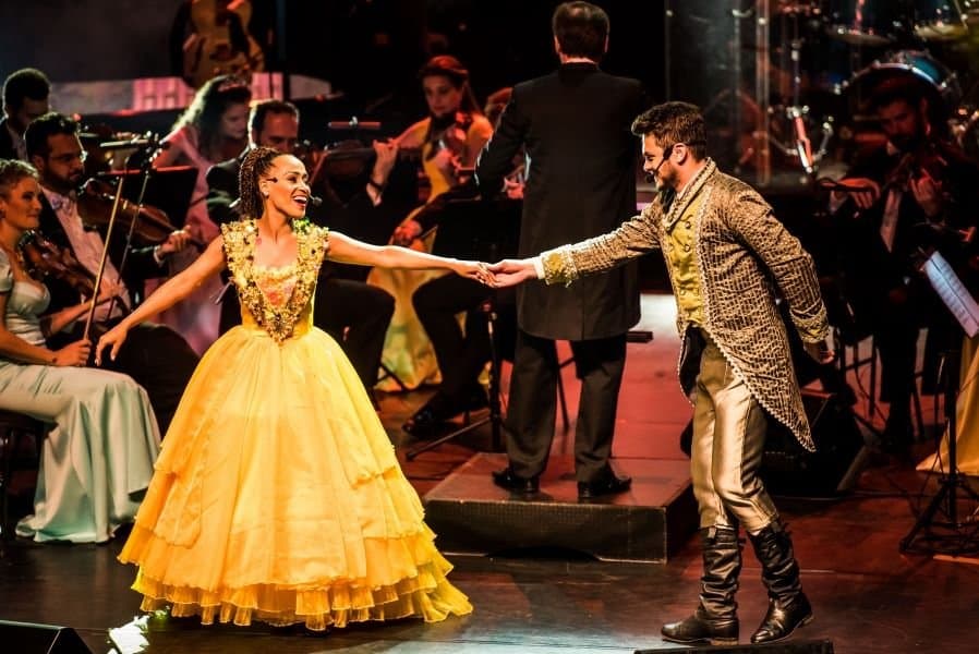 Camerata Florianópolis faz espetáculo de clássicos do cinema infantil em Tubarão