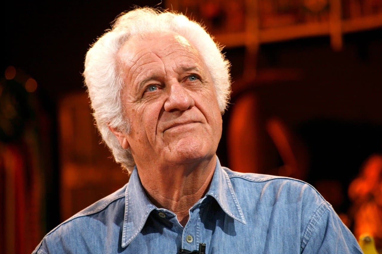 Ator e cantor Rolando Boldrin morre aos 86 anos