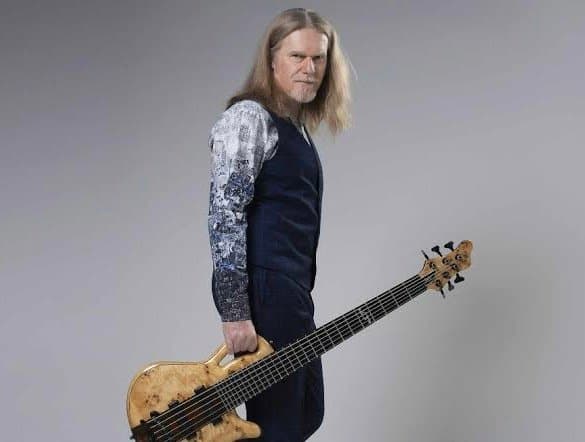 Humberto Gessinger se apresenta na Festa do Camarão neste sábado (21)