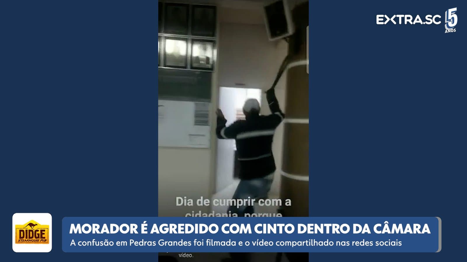 Morador de Pedras Grandes é agredido com cinto dentro da Câmara de Vereadores