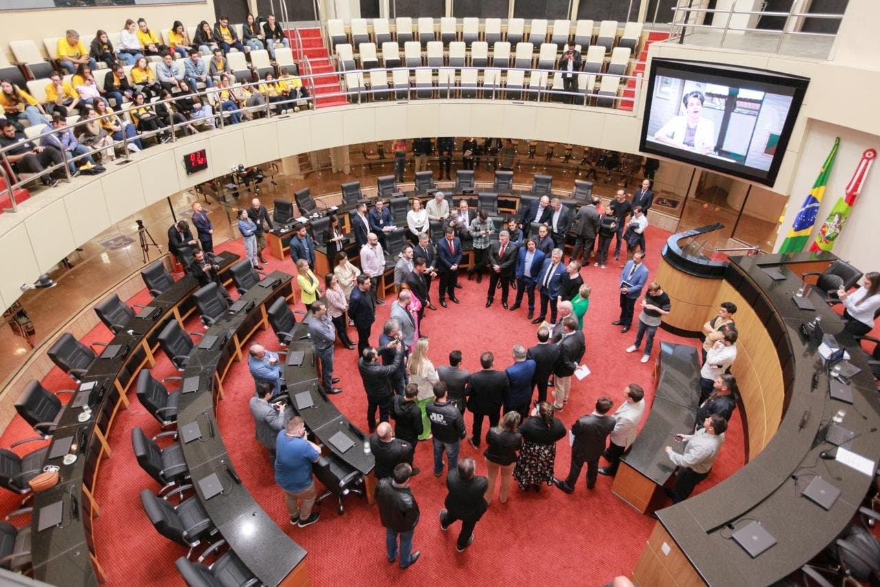 Projetos do Programa Universidade Gratuita estão prontos para irem a plenário