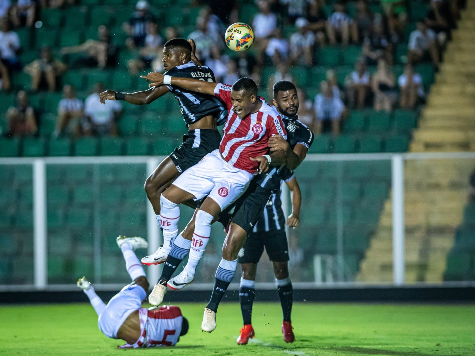 CATARINENSE: Figueirense e Hercílio Luz ficam no empate pela sexta rodada