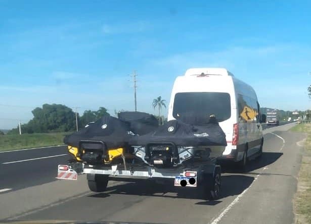 Membro de facção criminosa paulista é preso em Tubarão a caminho do RS