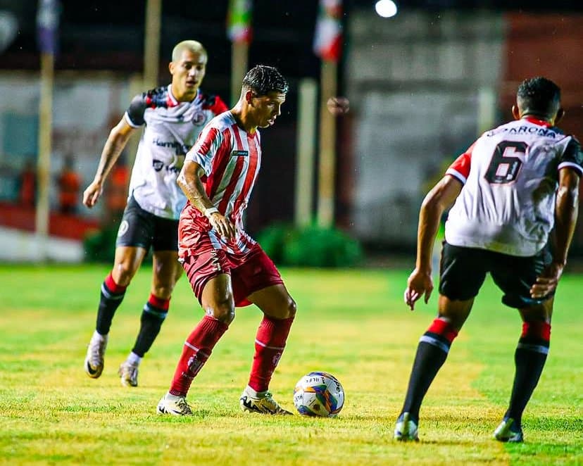 CATARINENSE: Hercílio Luz conquista a primeira vitória, mas segue na lanterna