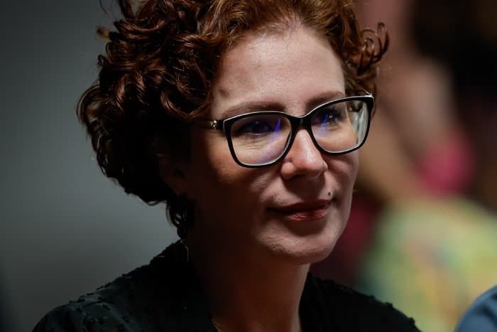 Condenada a dez anos de reclusão, deputada Carla Zambelli é presa na Itália