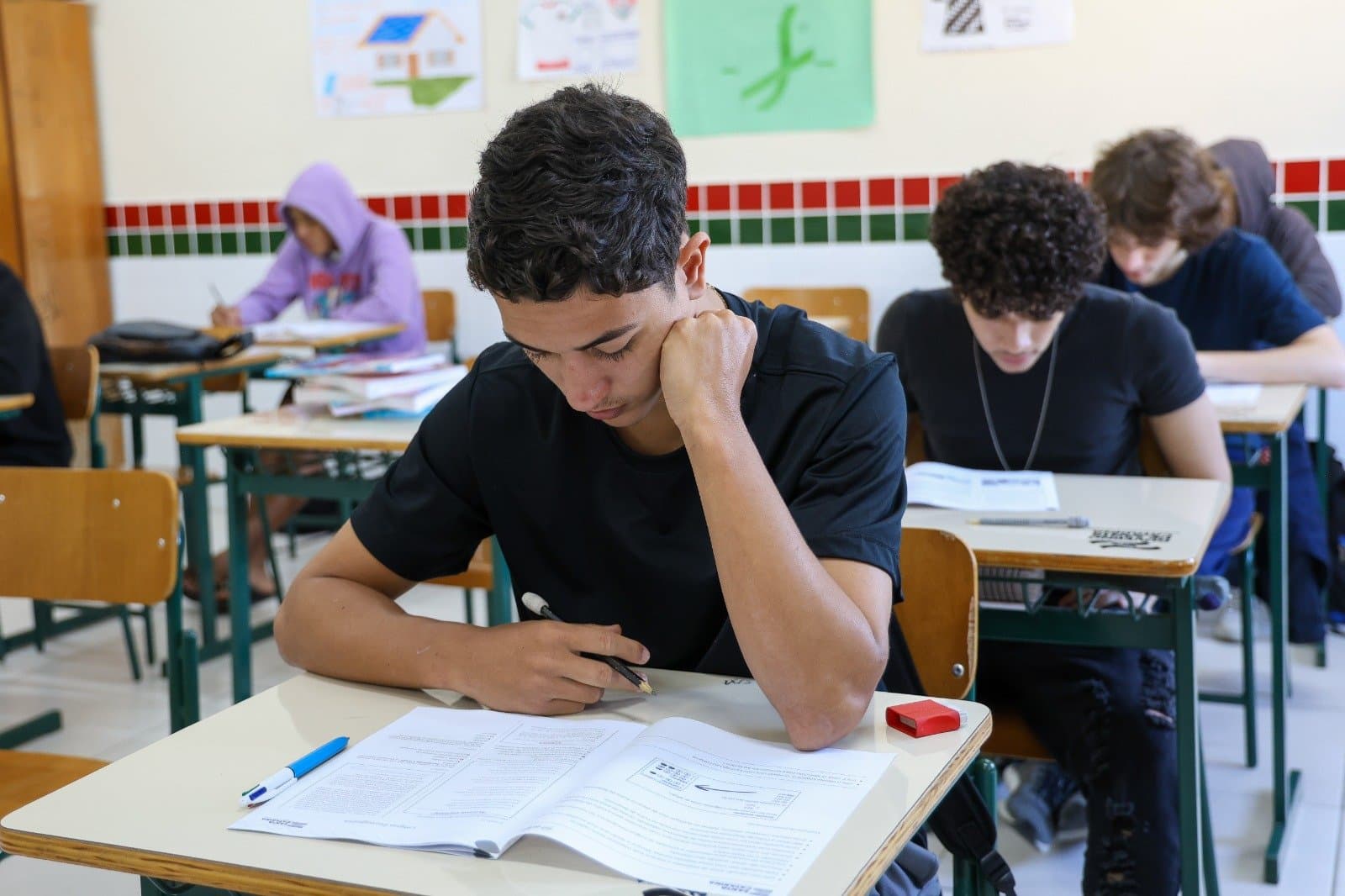 Transferências na rede estadual de ensino seguem até quinta (23) em SC